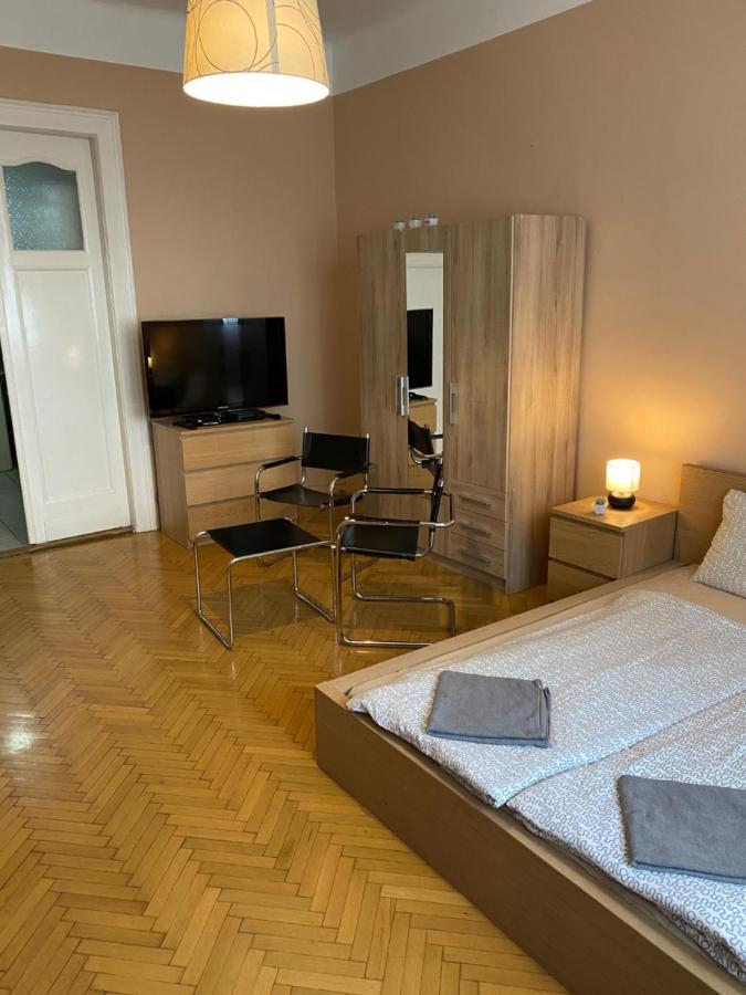 Ferienwohnung Pala Gardem Budapest Exterior foto
