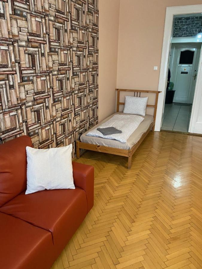 Ferienwohnung Pala Gardem Budapest Exterior foto